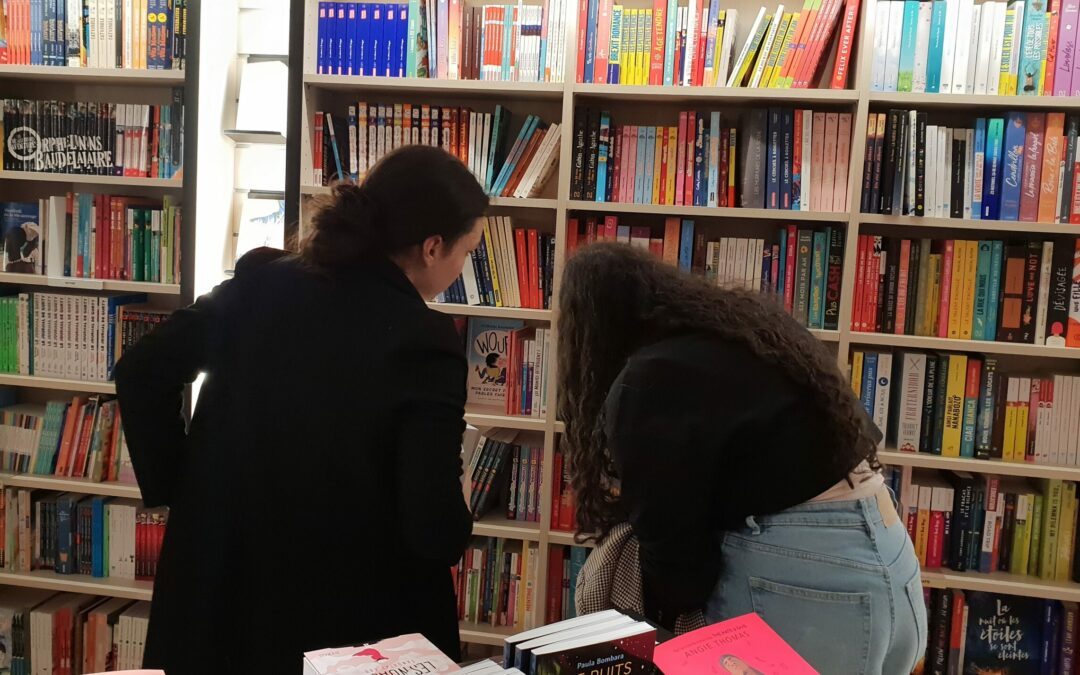 Jeunes en librairie